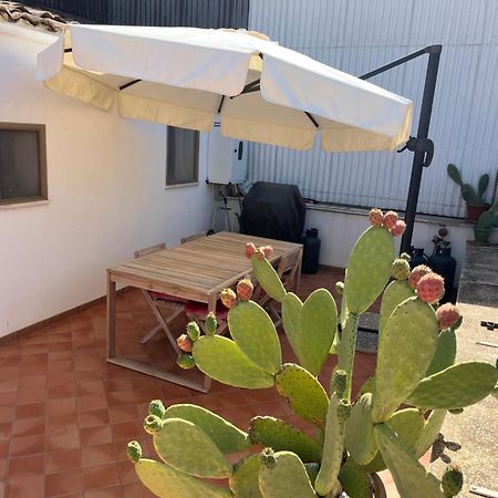 Casa Negli Iblei Apartment Canicattini Bagni Bagian luar foto